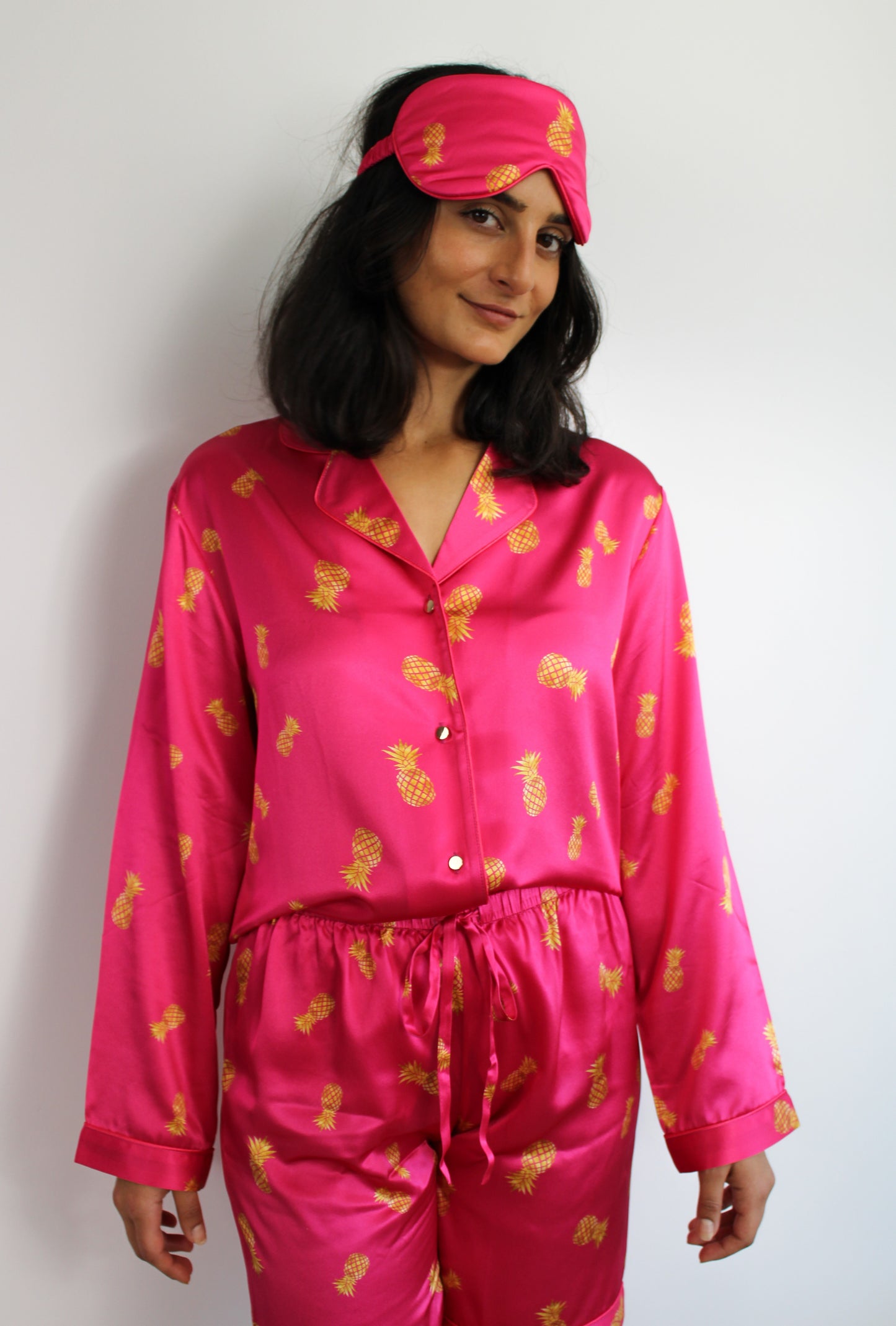 Fuksia & Ananas Silke Shorts