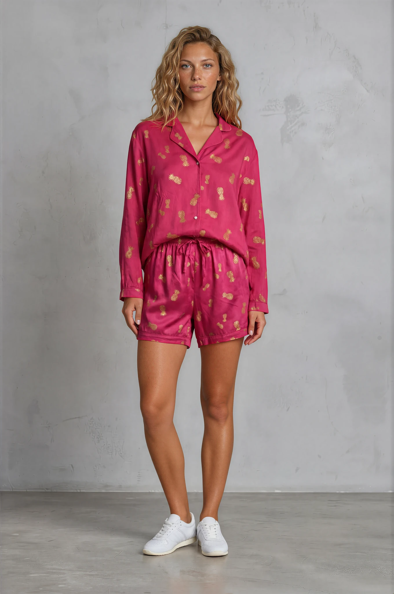 Fuksia & Ananas Silke Shorts
